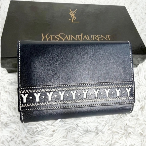 Yves Saint Laurent Black and White Wallet - Picture 3 of 13